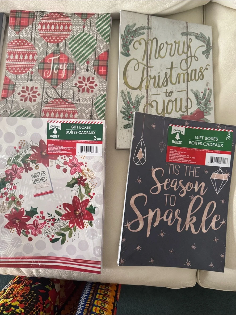 Assorted Holiday Gift Bags - Red, Green, White - Unbranded Festive Sets